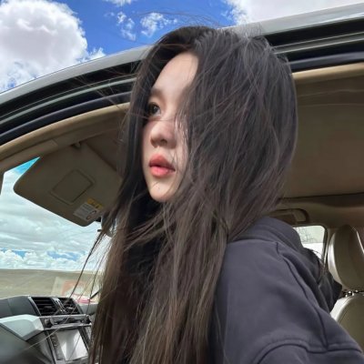 迷雾中的她